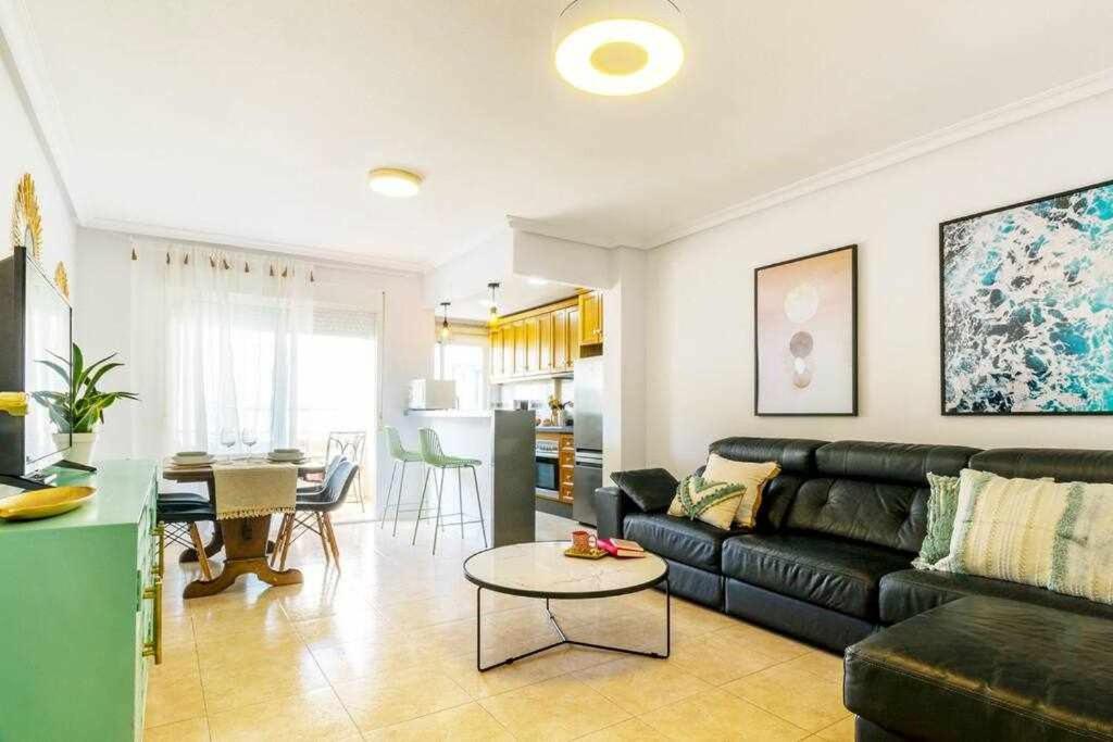 Apartamento Pink Maritimo Torrevieja Buitenkant foto