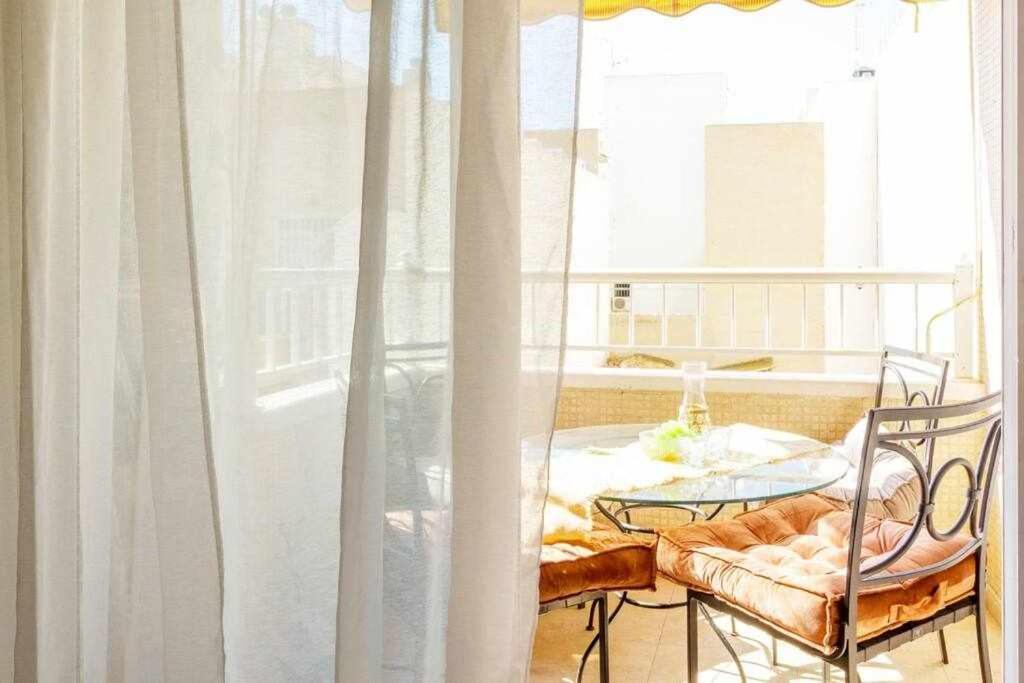 Apartamento Pink Maritimo Torrevieja Buitenkant foto