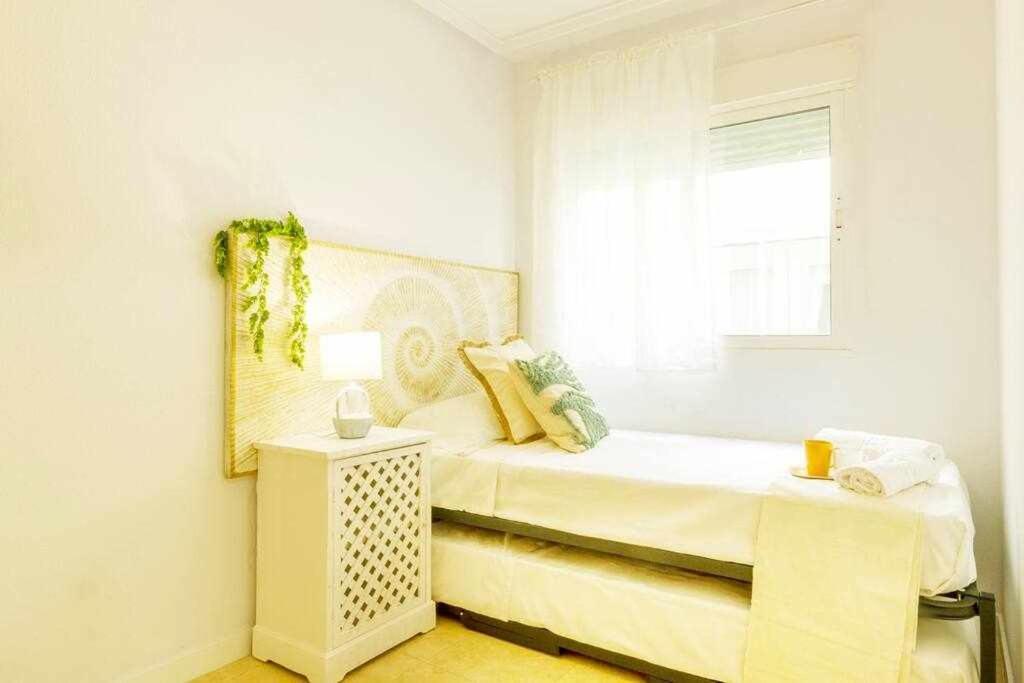 Apartamento Pink Maritimo Torrevieja Buitenkant foto
